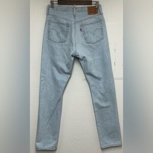 LEVI’S 501 MEN Blue Straight Jeans Classic Fit